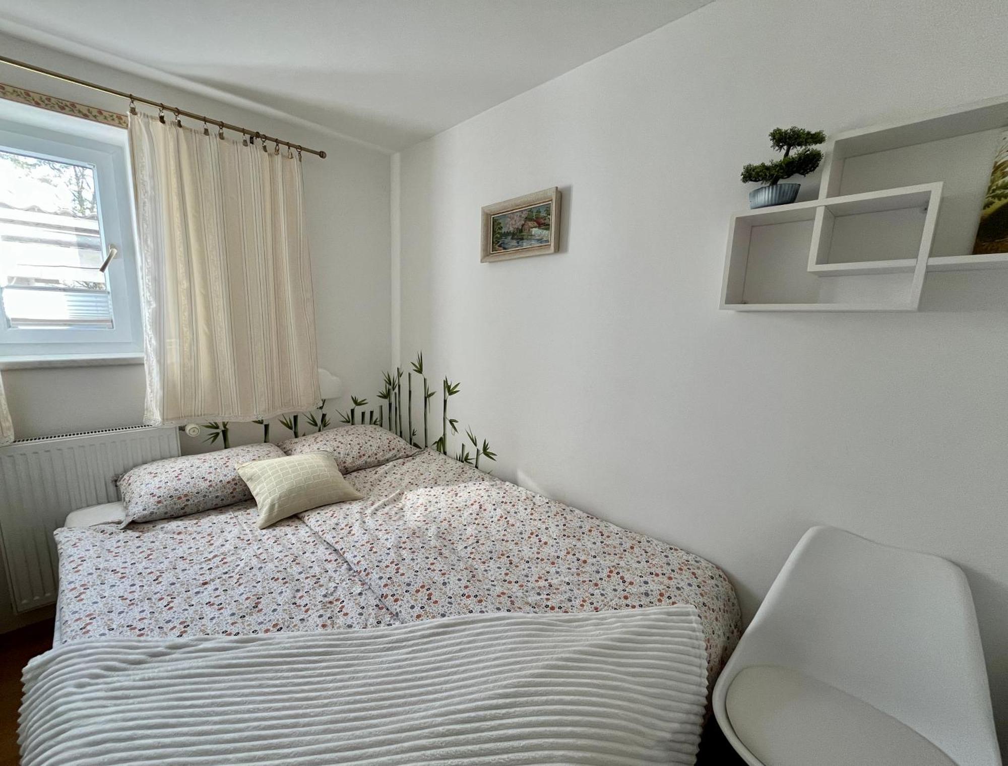 Garden Paradise Bled Apartments - Garden, Pond And Castle View Екстер'єр фото